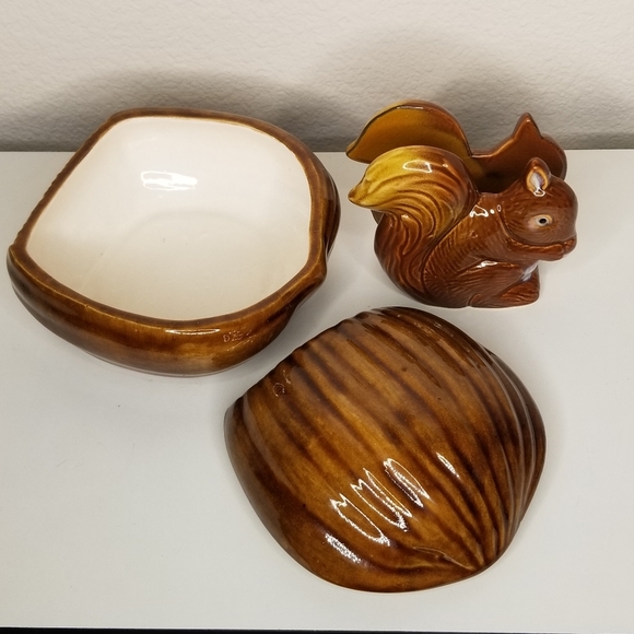 Squirrel Napkin Holder Chestnut Treat Dish Ceramic 3pc Set - Picture 10 of 16
